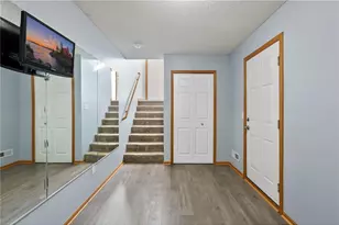 652 Willoughby Way W, Minnetonka, MN 55305 - Photo 4
