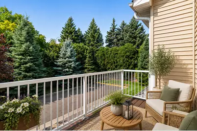 652 Willoughby Way W, Minnetonka, MN 55305 - Photo 16