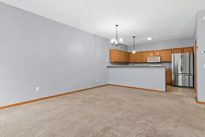 652 Willoughby Way W, Minnetonka, MN 55305 - Photo 6