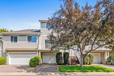 652 Willoughby Way W, Minnetonka, MN 55305 - Photo 2
