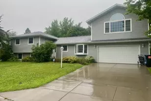 225 Country Club Dr, Lewiston, MN 55952 - Photo 2