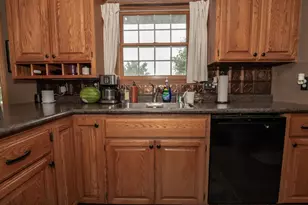 225 Country Club Dr, Lewiston, MN 55952 - Photo 10