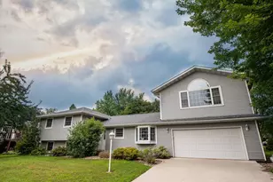 225 Country Club Dr, Lewiston, MN 55952 - Photo 4