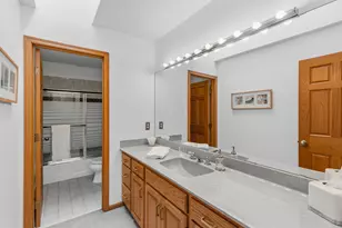655 Evergreen Cir, Shoreview, MN 55126 - Photo 40