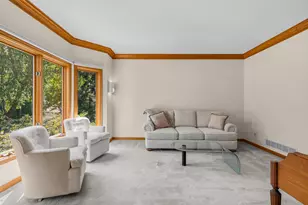 655 Evergreen Cir, Shoreview, MN 55126 - Photo 16