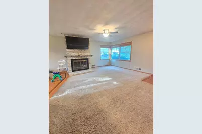 227 Harwood Avenue NE, Chatfield, MN 55923 - Photo 2