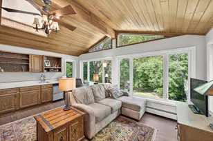 5512 Hillside Ct, Edina, MN 55439 - Photo 14