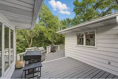 5512 Hillside Court, Edina, MN 55439 - Photo 12