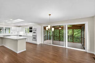 5512 Hillside Ct, Edina, MN 55439 - Photo 30