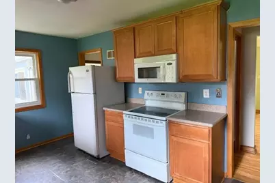 132 Richmond Street E, South Saint Paul, MN 55075 - Photo 10
