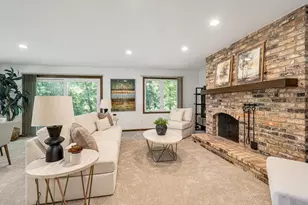 15208 Crown Dr, Minnetonka, MN 55345 - Photo 24