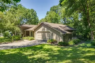 15208 Crown Dr, Minnetonka, MN 55345 - Photo 2