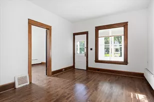 3944 Oakland Ave, Minneapolis, MN 55407 - Photo 8