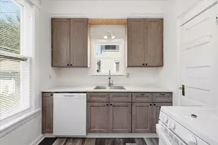 3944 Oakland Ave, Minneapolis, MN 55407 - Photo 16