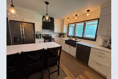 817 Alice Drive, Thief River Falls, MN 56701 - Photo 6