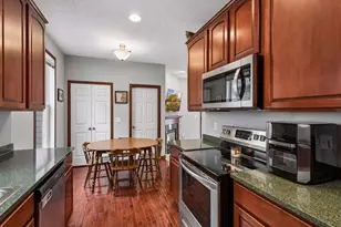 11207 Beechwood Ln, Woodbury, MN 55129 - Photo 12