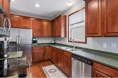 11207 Beechwood Lane, Woodbury, MN 55129 - Photo 4