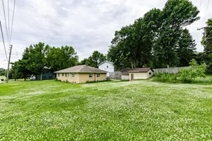 706 W Stanton Ave, Fergus Falls, MN 56537 - Photo 38