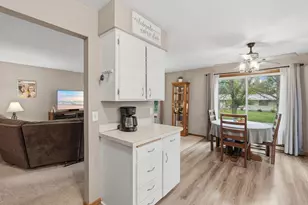 1407 Meadowlark Ln, New Richmond, WI 54017 - Photo 6
