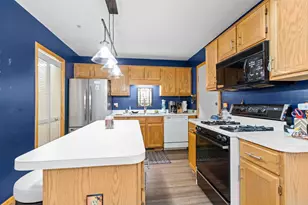 528 Queens Gate, New Brighton, MN 55112 - Photo 8