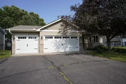 7696 Appaloosa Lane, Circle Pines, MN 55014 - Photo 2