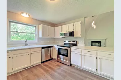 7887 Grinnell Way, Lakeville, MN 55044 - Photo 8