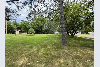 410 W 2nd Avenue, Keewatin, MN 55753 - Photo 16