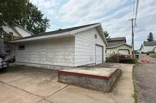 410 W 2nd Ave, Keewatin, MN 55753 - Photo 12