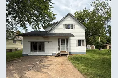 410 W 2nd Avenue, Keewatin, MN 55753 - Photo 2