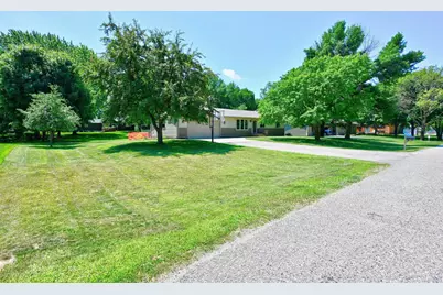 1912 Parkview Road NE, Alexandria, MN 56308 - Photo 4