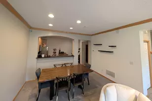 8391 Townsend Dr, Eden Prairie, MN 55344 - Photo 6