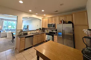 8391 Townsend Dr, Eden Prairie, MN 55344 - Photo 10
