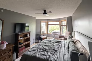 8391 Townsend Dr, Eden Prairie, MN 55344 - Photo 14