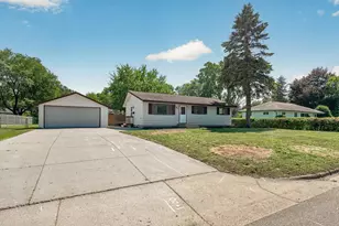 7817 67th Ave N, Brooklyn Park, MN 55428 - Photo 22
