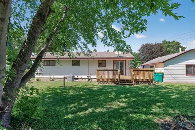 7817 67th Avenue N, Brooklyn Park, MN 55428 - Photo 22