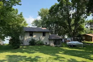18146 Raymond Ave, Richmond, MN 56368 - Photo 6
