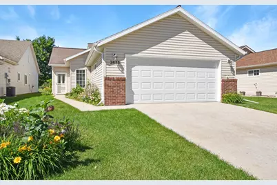 2853 35th Street S, Moorhead, MN 56560 - Photo 2