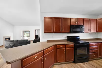2853 35th Street S, Moorhead, MN 56560 - Photo 12