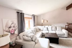 1516 Maywood Dr, South Saint Paul, MN 55075 - Photo 2