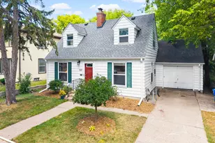 1047 Dayton Ave, Saint Paul, MN 55104 - Photo 2