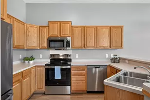 20053 Heritage Dr, Lakeville, MN 55044 - Photo 12