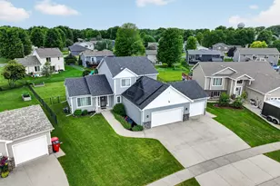 603 11th Ave NE, Kasson, MN 55944 - Photo 2