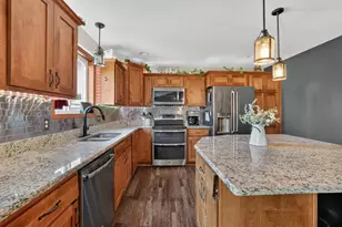 603 11th Ave NE, Kasson, MN 55944 - Photo 6