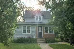 1317 America Ave NW, Bemidji, MN 56601 - Photo 2