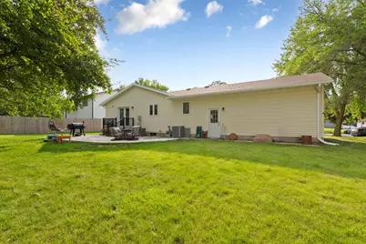 1965 3rd Avenue NE, Owatonna, MN 55060 - Photo 2