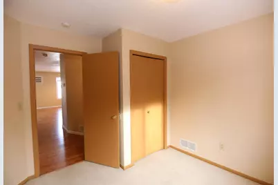 926 Wescott Trail #201, Eagan, MN 55123 - Photo 10
