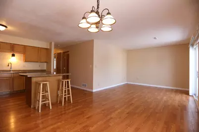 926 Wescott Trail #201, Eagan, MN 55123 - Photo 6