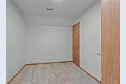 833 Tyrol Lane, Shakopee, MN 55379 - Photo 46