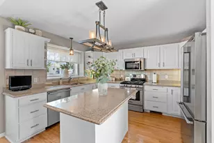 9148 211th St W, Lakeville, MN 55044 - Photo 22