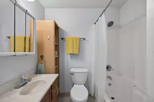 828 Englewood Ave, Saint Paul, MN 55104 - Photo 10